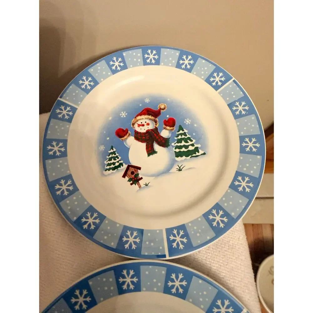 4 Merry Brite Salad Plates, Rare Find! 7 1/2” Diameter excellent Condition